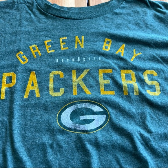 Green Bay Packers Long Sleeve Shirt Majestic 2XL Green Gold NFL - Picture 2 of 4